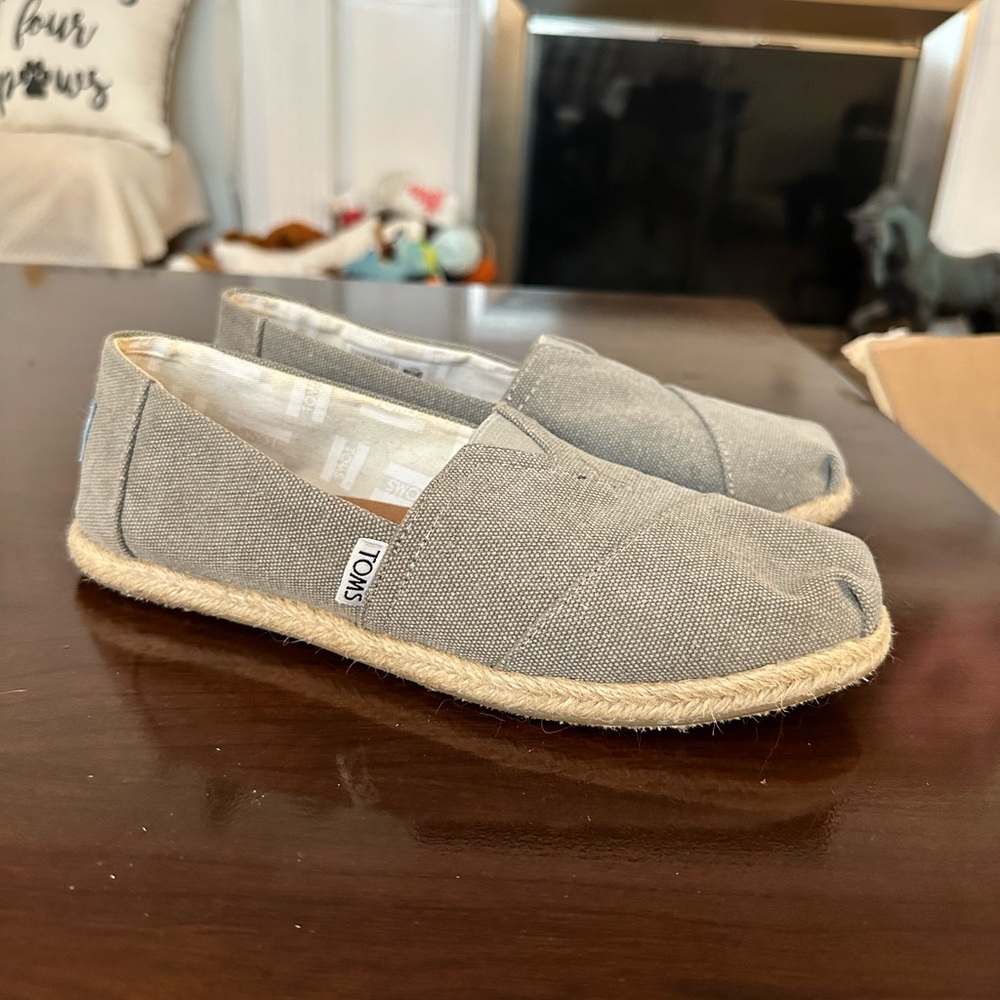 Toms tweed sole slip on